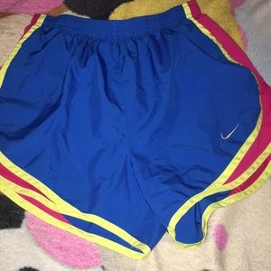 Nike run short